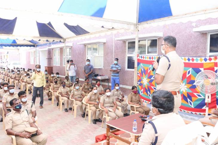 ஆன் லைன் ரம்மி குடும்பத்தையே சீர்குலைத்துவிடும் - மாவட்ட காவல் கண்காணிப்பாளர்  ஜெயக்குமார் அறிவுரை