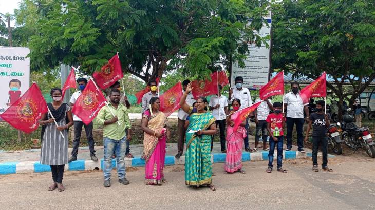 மதுக்கடைகள் திறப்பு : நாம் தமிழர் கட்சி கண்டன ஆர்ப்பாட்டம்!

