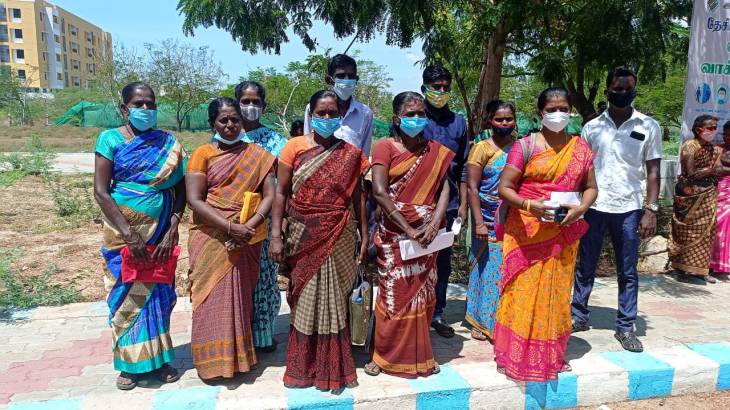மங்கலக்குறிச்சி ஊராட்சி தலைவர், செயலர் மீது நடவடிக்கை எடுக்க கோரி ஆட்சியரிடம் புகார் மனு! 

