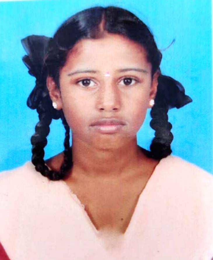 ஓட்டப்பிடாரம் அருகே பள்ளி மாணவி மின்சாரம் தாக்கி பலி!

