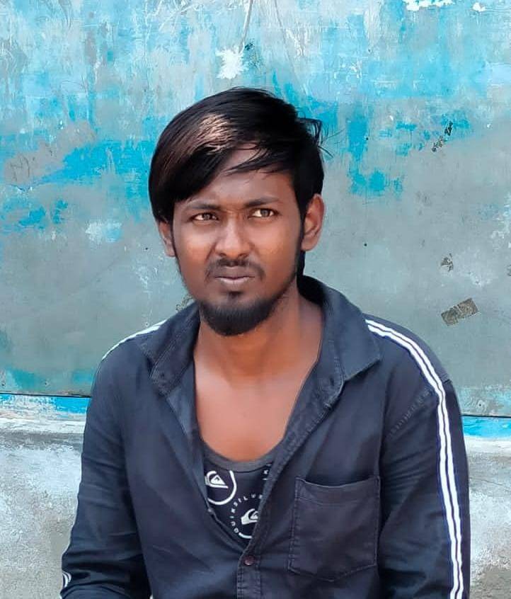 தாளமுத்துநகரில் இரு சக்கர வாகனத்தை திருடிய இளைஞர் கைது - திருடப்பட்ட ₹ 2,10,000 மதிப்புள்ள இரு சக்கர வாகனம் மீட்பு!