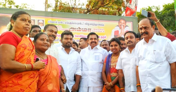 கோவில்பட்டியில் எடப்பாடி கே. பழனிசாமிக்கு எட்டயபுரம் அதிமுகவினா் வரவேற்பு!

