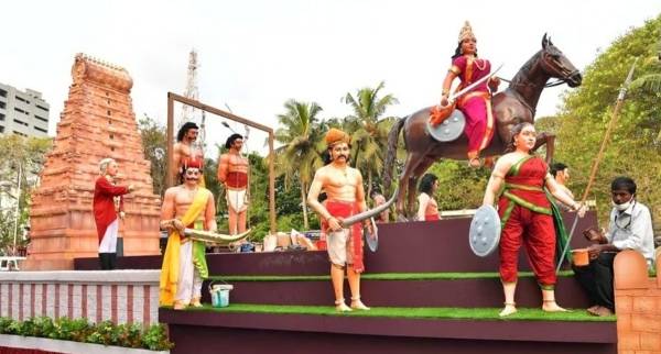 டெல்லியில் குடியரசு தின அணிவகுப்பு.. கம்பீரமாக பங்கேற்க இருக்கும் தமிழ்நாடு அரசின் அலங்கார ஊர்தி

