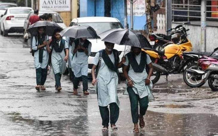 விடிய விடிய கொட்டிய கனமழை.. பல மாவட்டங்களில் பள்ளி, கல்லூரிகளுக்கு விடுமுறை.. எங்கெல்லாம் லீவ்?

