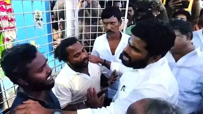சர்ச்சுக்கு உள்ளே வரக்கூடாது, திரும்பி போ.. பாஜக தலைவர் அண்ணாமலைக்கு எதிராக கொதித்த இளைஞர்கள்!