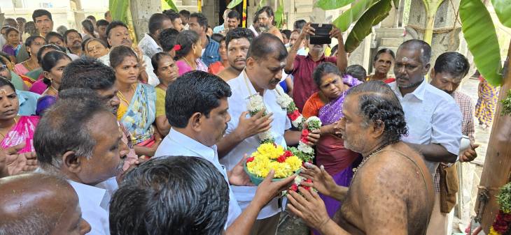 மீனாட்சி அம்மன் கோவிலுக்கு மார்கண்டேயன் எம்எல்ஏ வந்ததன் பின்னணி!