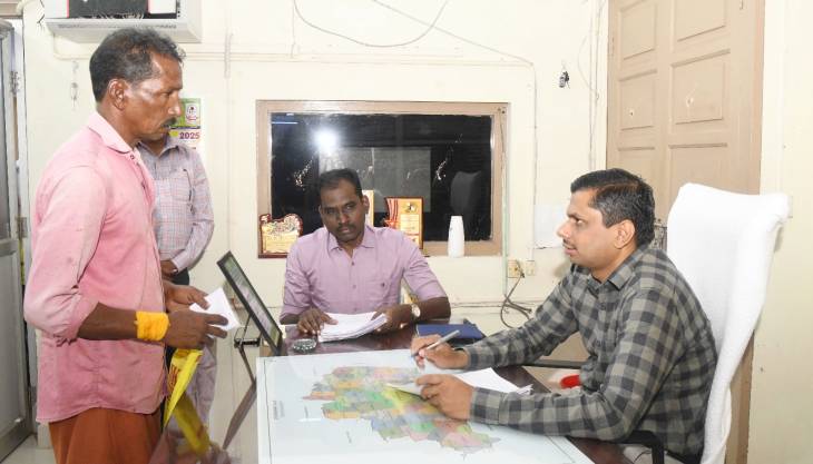 ஓட்டப்பிடாரத்தில் ஜமாபந்தி... இறுதி நாளில் நடந்தது!

